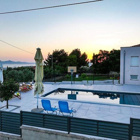 Apartment Villa Anna ザダル エクステリア 写真