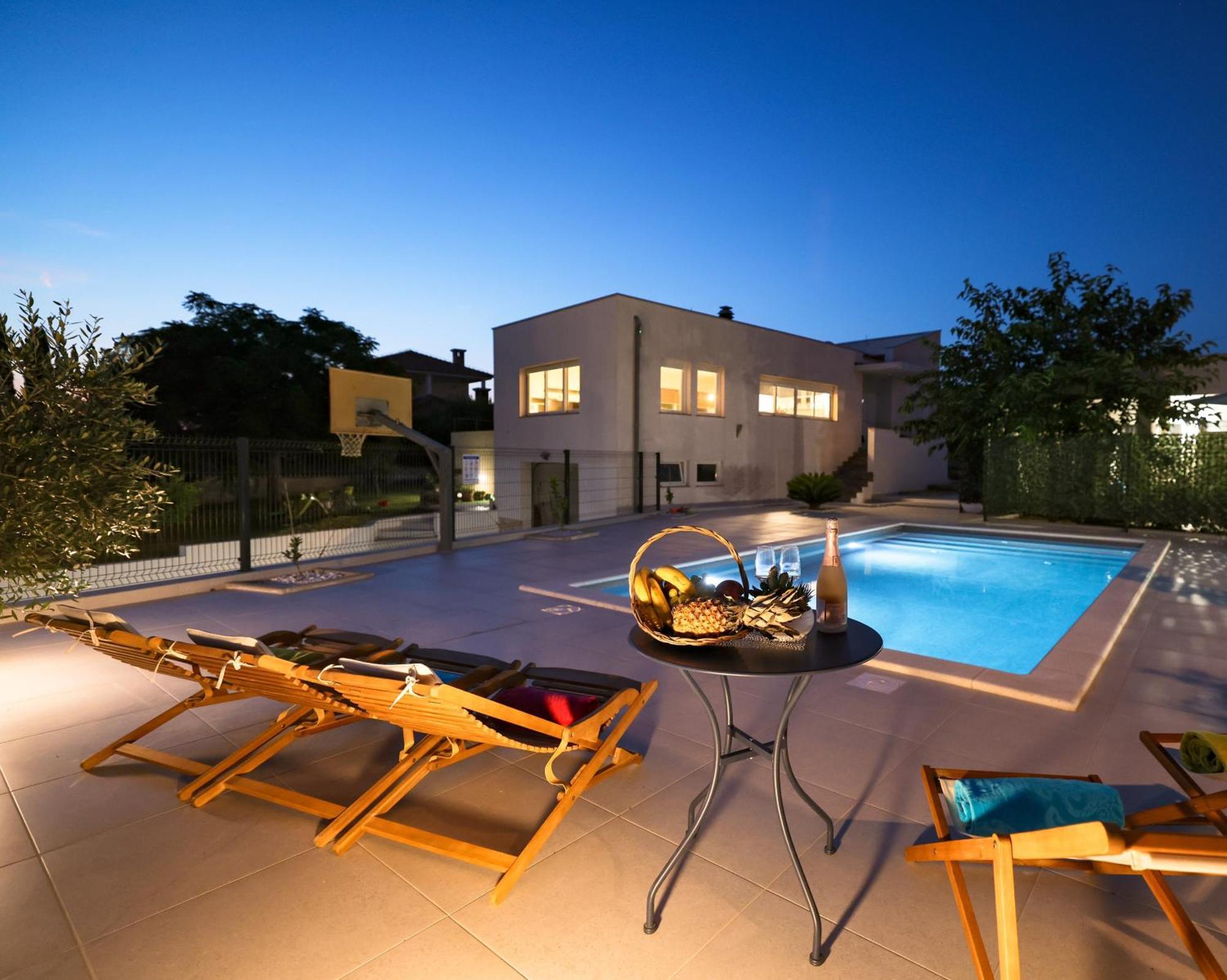 Apartment Villa Anna ザダル エクステリア 写真